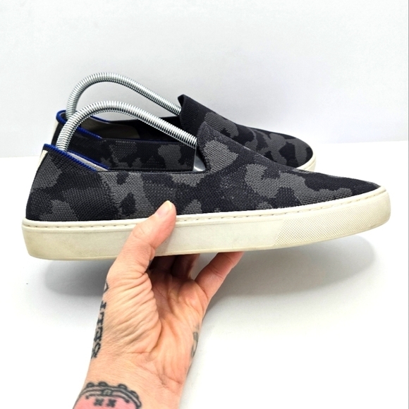 Rothy'sThe Original gray camouflage sporty slip-on low-top sneakers WMS 9.5
